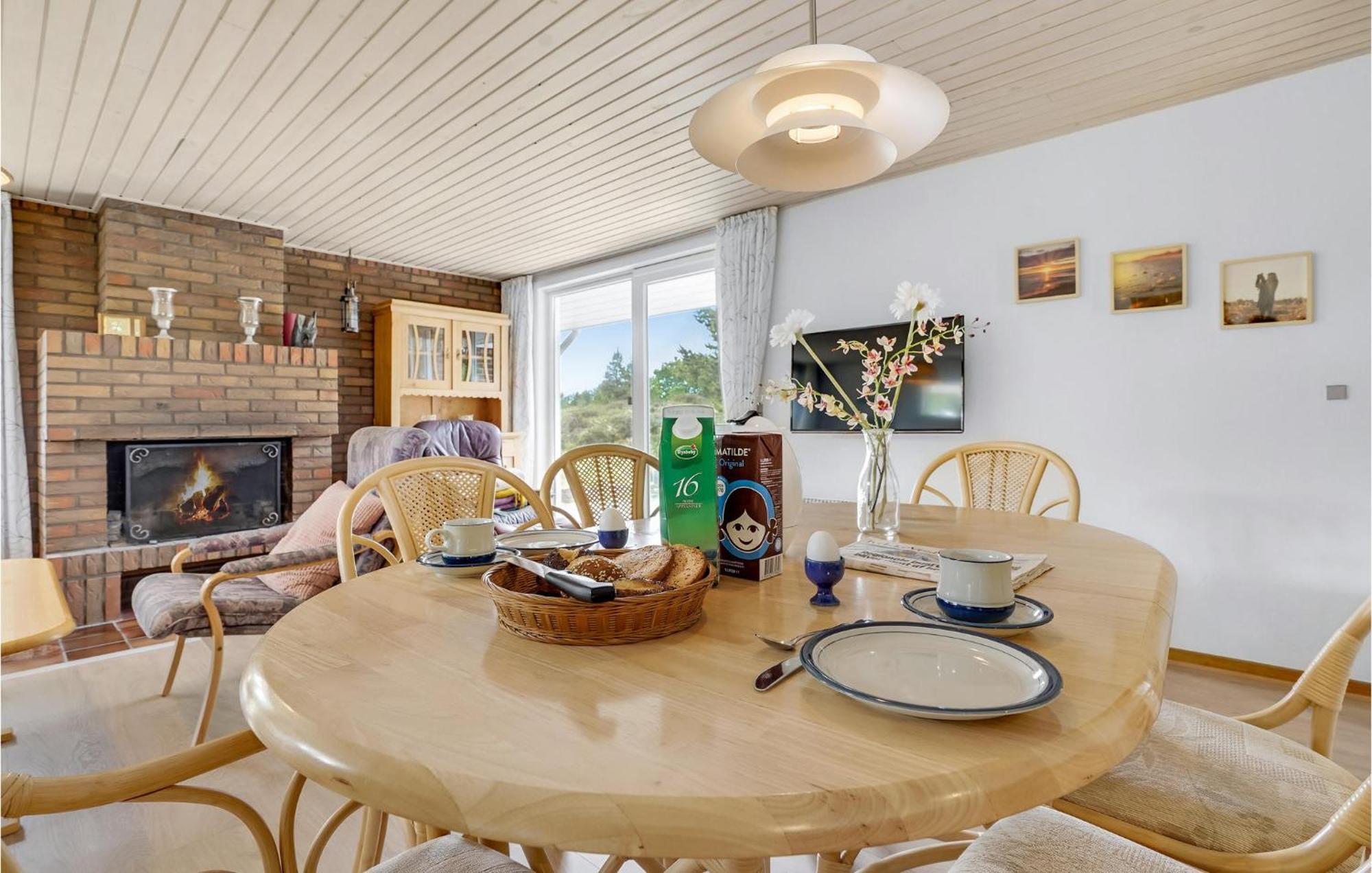 Cozy Home In Romo With Kitchen Tagholm Εξωτερικό φωτογραφία